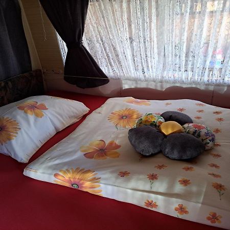Glamping House Ranc Luze Exterior foto