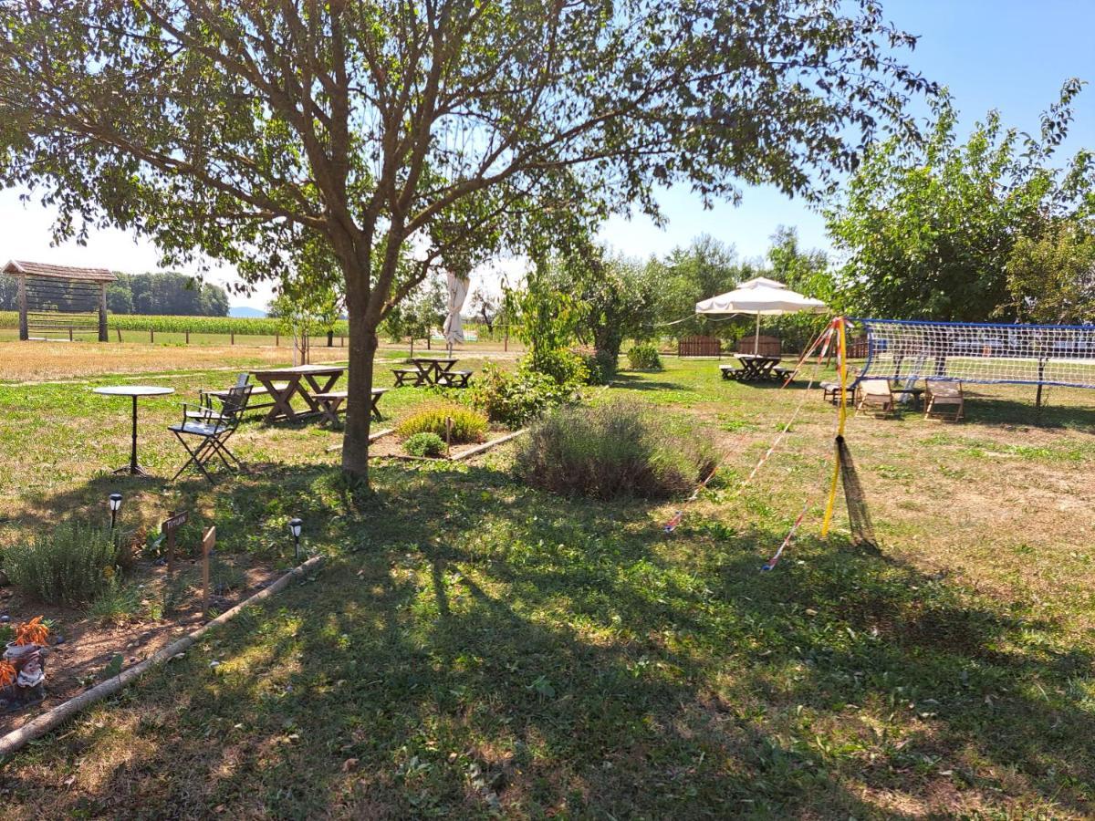 Glamping House Ranc Luze Exterior foto