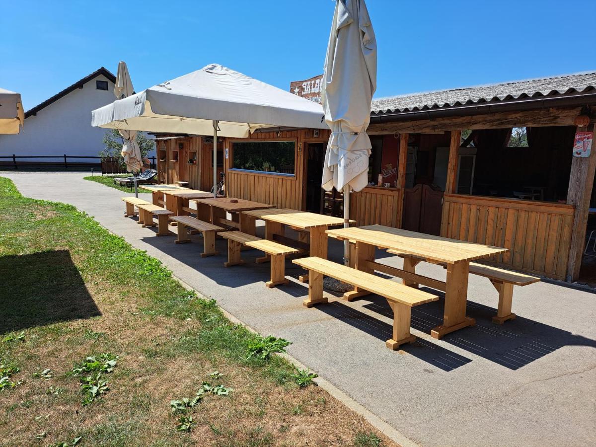 Glamping House Ranc Luze Exterior foto